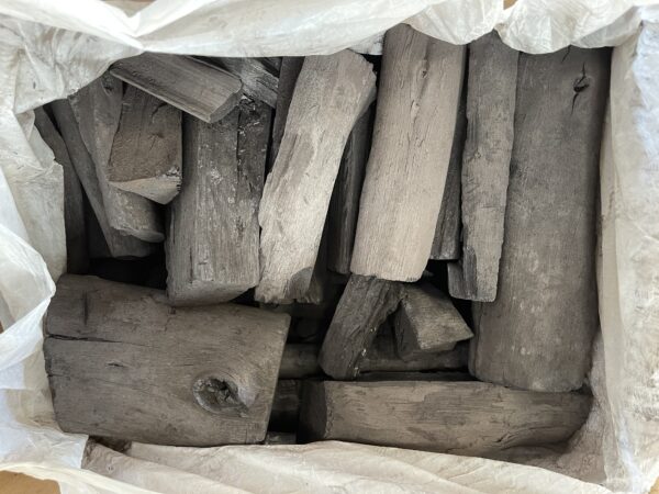 Big Block handmatige selectie Aziatische Eucalyptus van Flames & Flavour